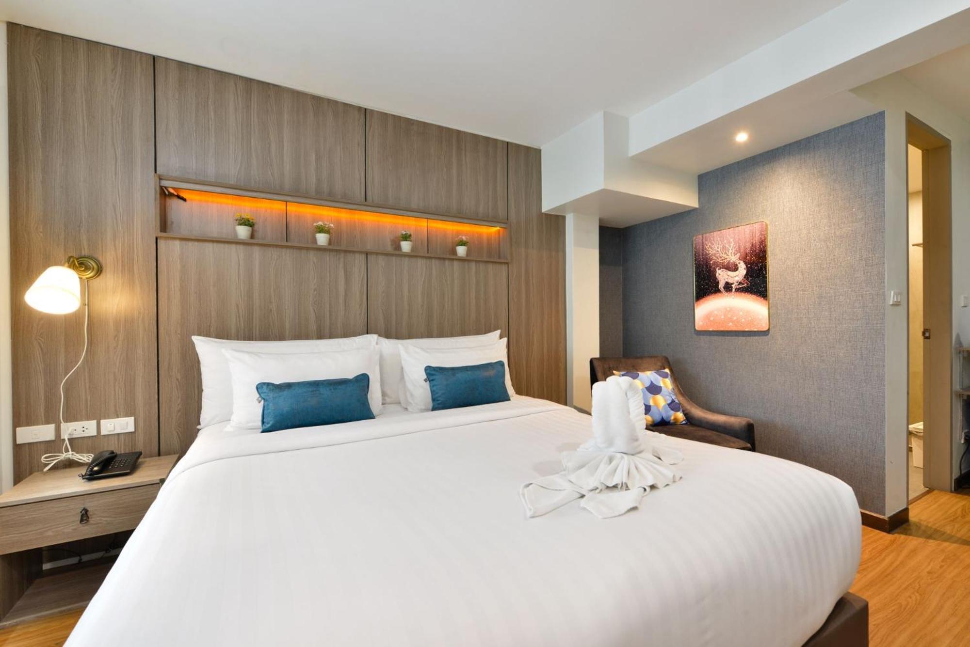 Bedever Boutique Bangkok Hotel - Bts Phra Khanong Exterior foto